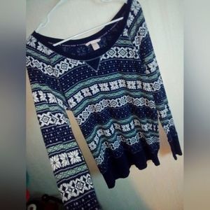 Victoria's secret sweater